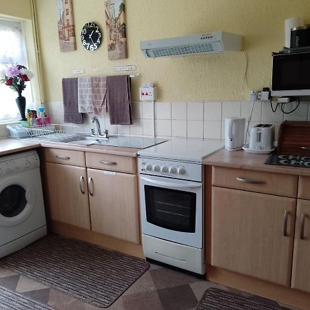 Super Single Room Cardiff Kültér fotó