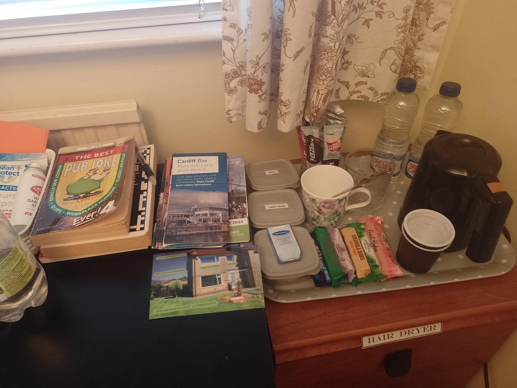 Super Single Room Cardiff Kültér fotó